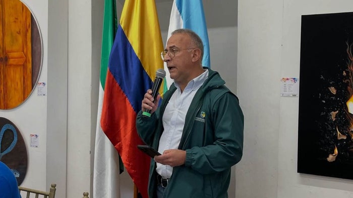 Panfletos falsos en Antioquia: alerta y recompensa de hasta $200 millones
